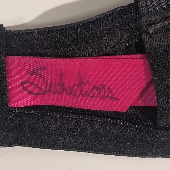 Seductions Women's 38C Black Bra - Picture 3 of 4